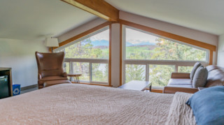 Pyramid Lake Lodge - Guest Room