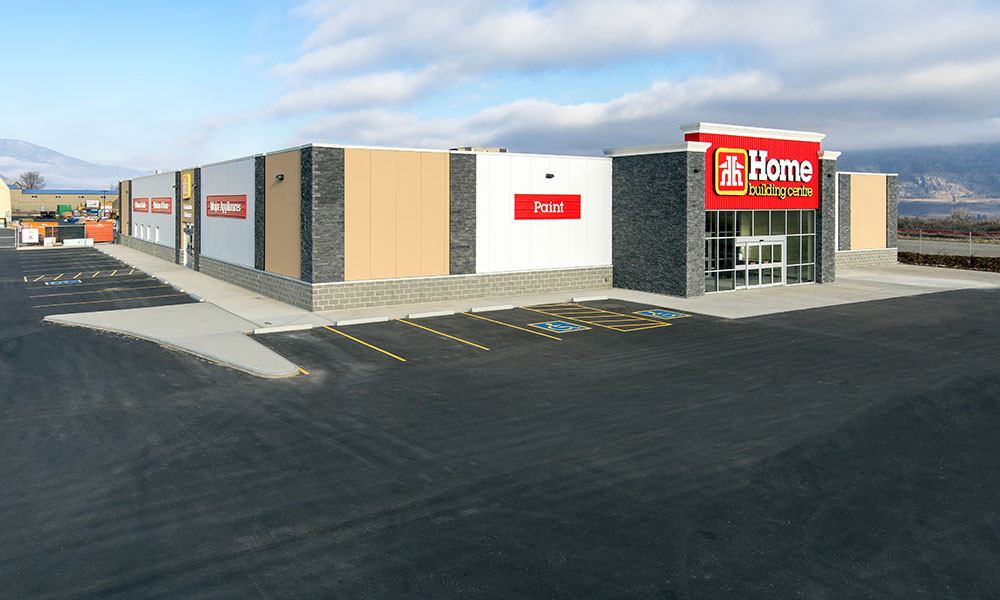 Home Hardware Osoyoos Exterior
